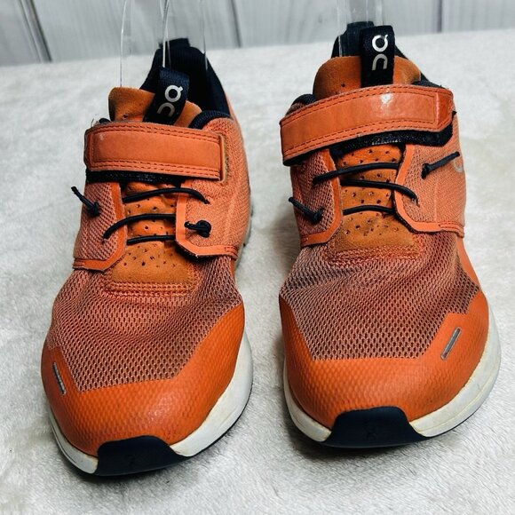On Cloud Sneakers Boys Sz 3 Orange Mesh Strappy Athletic Running Unisex - Picture 1 of 7